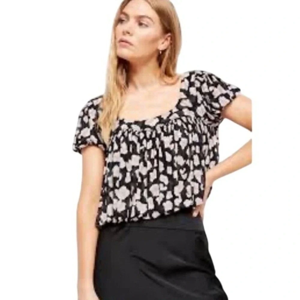 Free People Meg's Animal Print Mesh Bubble‎ Hem Blouse Size L